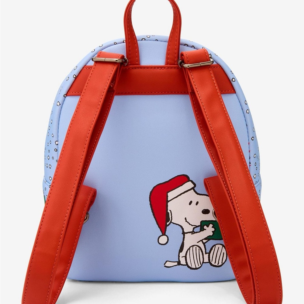 NWT Loungefly Peanuts Snoopy Woodstock Snow Mini Backpack - Picture 3 of 3